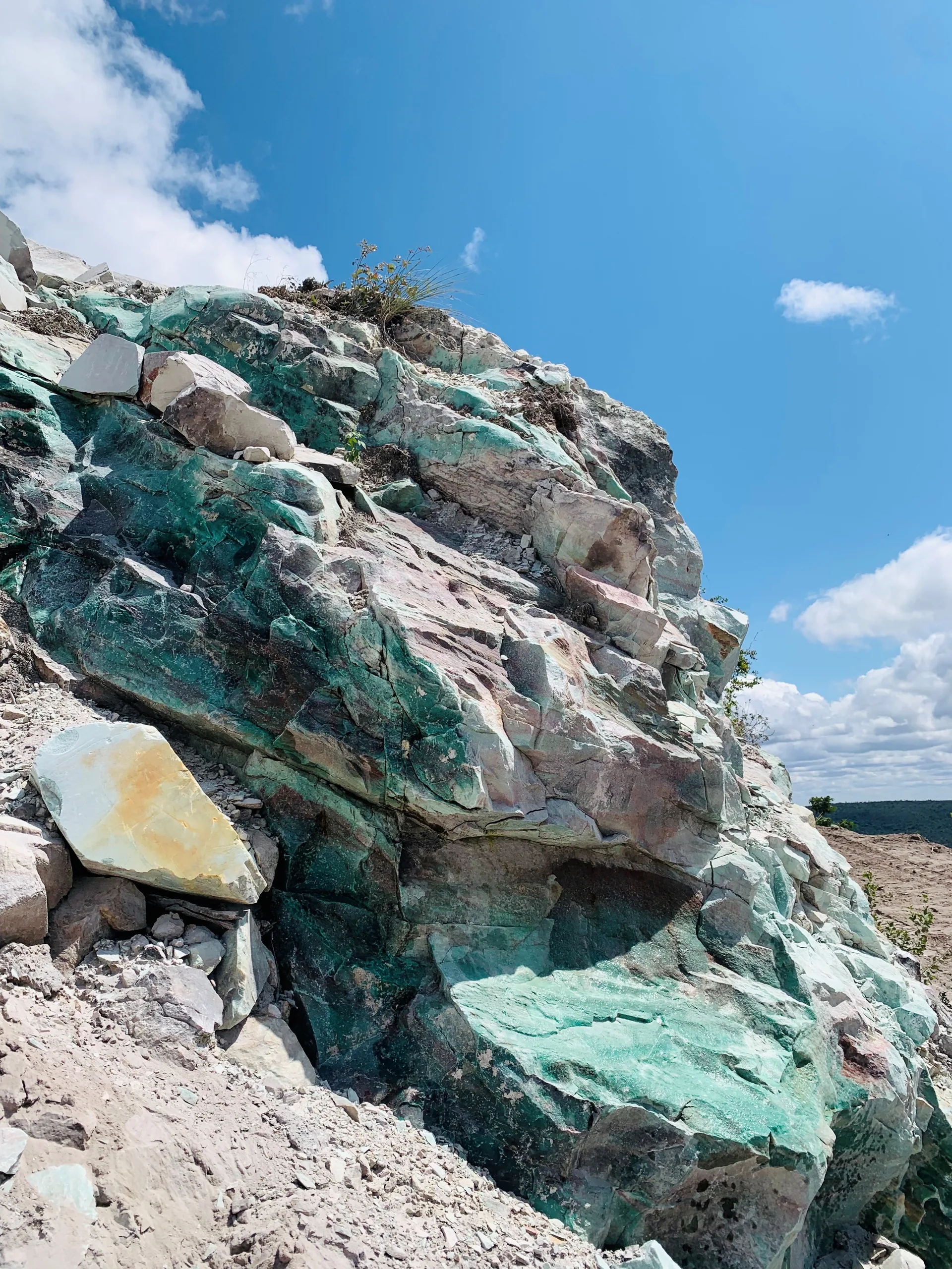 Raw Crystallo and Botanic Green stone outcrop at the quarry
